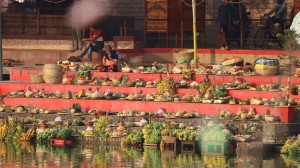 जनकपुरधामको छठ दर्शाउने २३ तस्वीर  